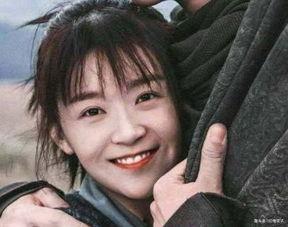 王鹤棣宋伊人最新爆料,甜蜜互动引粉丝热议